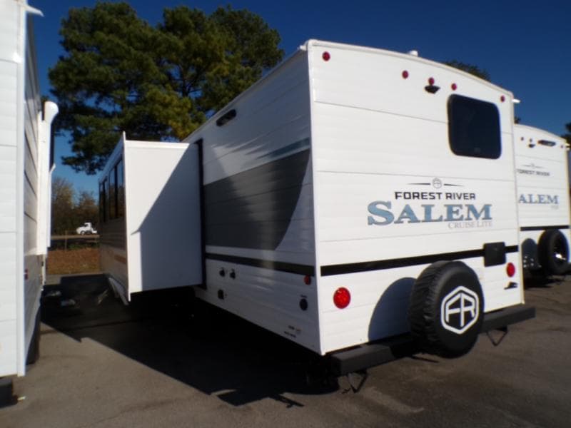 2026 Forest River 2026 Forest River Salem Cruise Lite - thumbnail 4