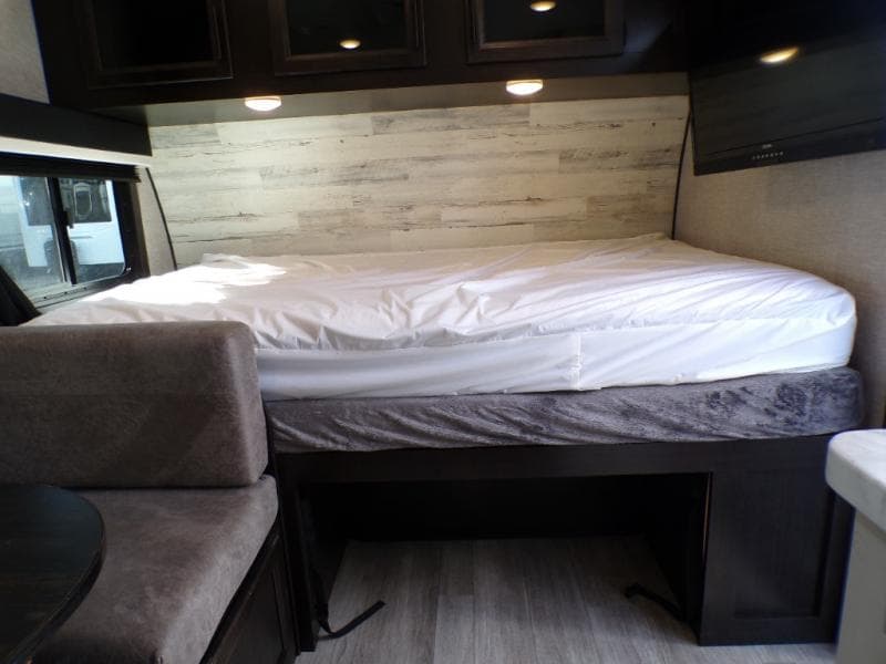 2022 Jayco 2022 Jayco Jay Feather - thumbnail 34