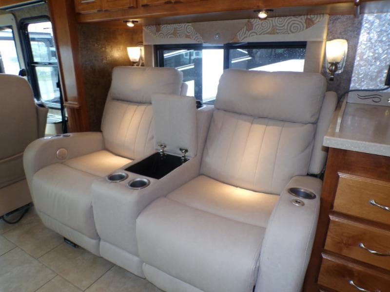 2014 Tiffin 2014 Tiffin Allegro Red - thumbnail 29