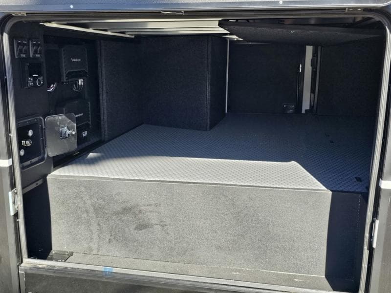 2025 Brinkley RV 2025 Brinkley RV Model G - thumbnail 9