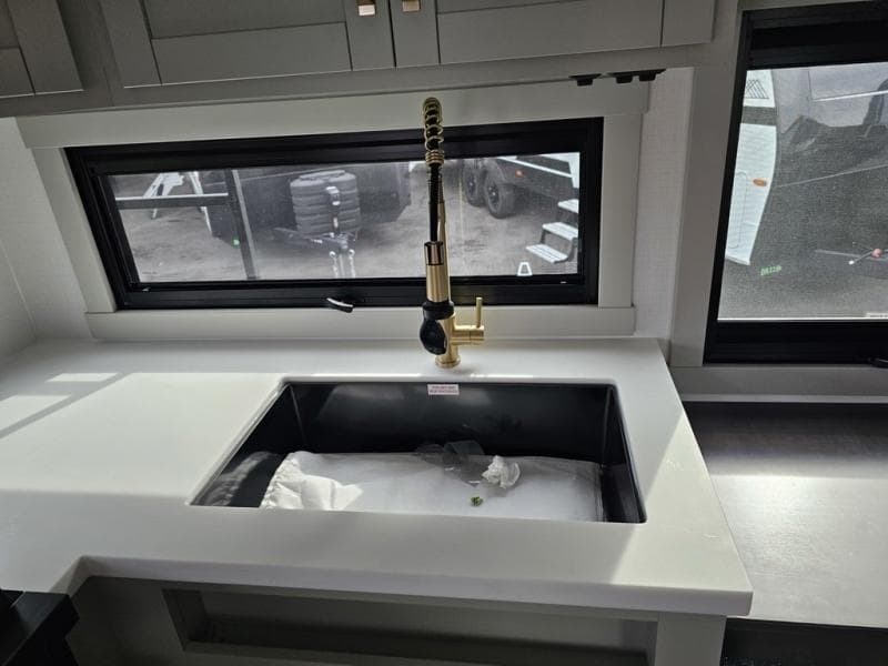 2026 Brinkley RV 2026 Brinkley RV Model Z - thumbnail 25