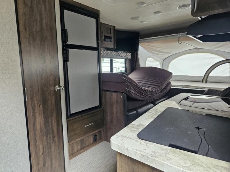 2019 Coleman 2019 Coleman  Light LX - thumbnail 11