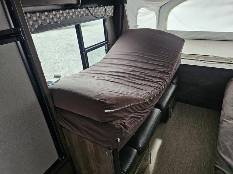 2019 Coleman 2019 Coleman  Light LX - thumbnail 19