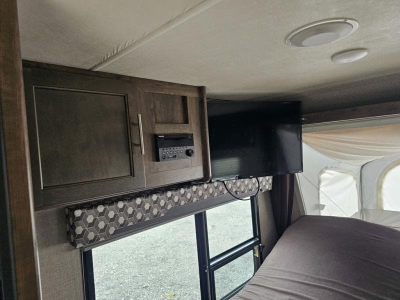 2019 Coleman 2019 Coleman  Light LX - thumbnail 20