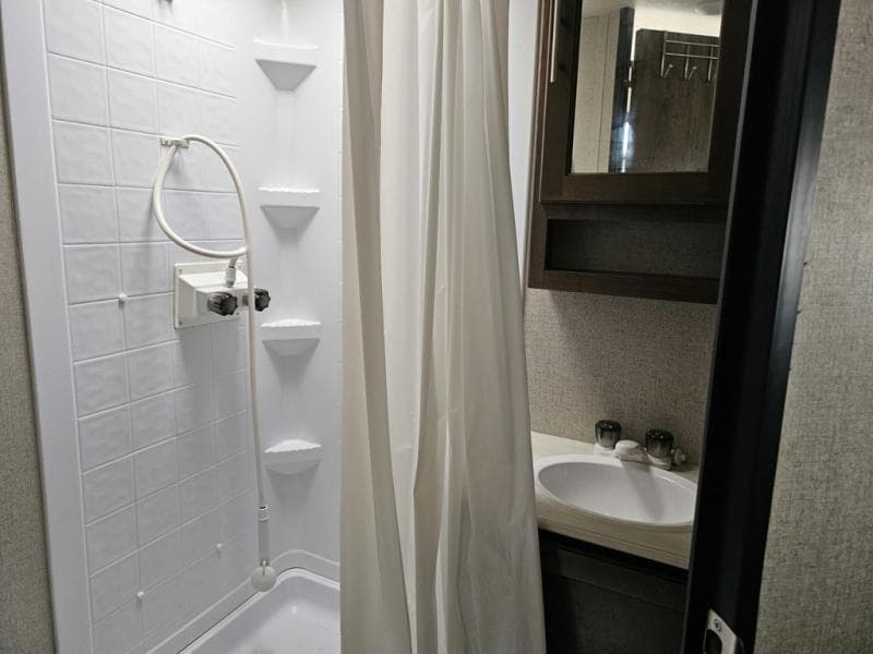 2019 Coleman 2019 Coleman  Light LX - thumbnail 23