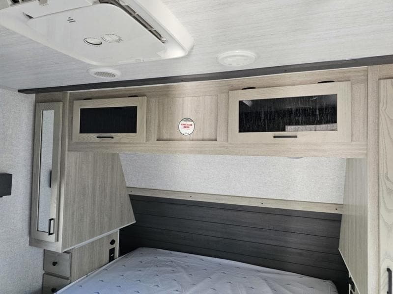 2026 East to West 2026 East to West Alta - thumbnail 35