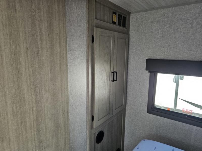 2026 East to West 2026 East to West Alta - thumbnail 38