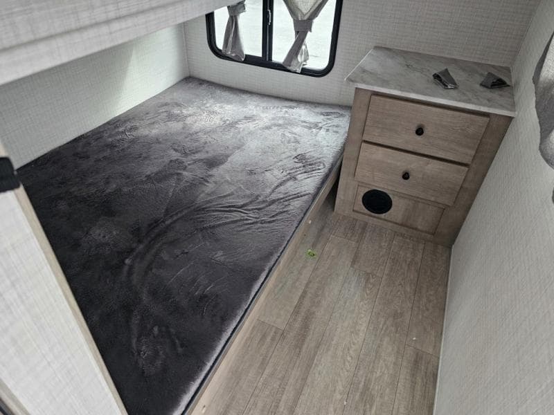 2026 Palomino 2026 Palomino SolAire - thumbnail 32