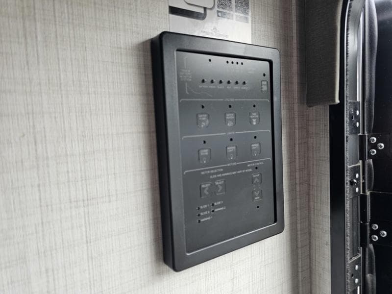 2026 Palomino 2026 Palomino SolAire - thumbnail 34