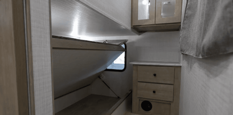 2026 Palomino 2026 Palomino SolAire - thumbnail 38