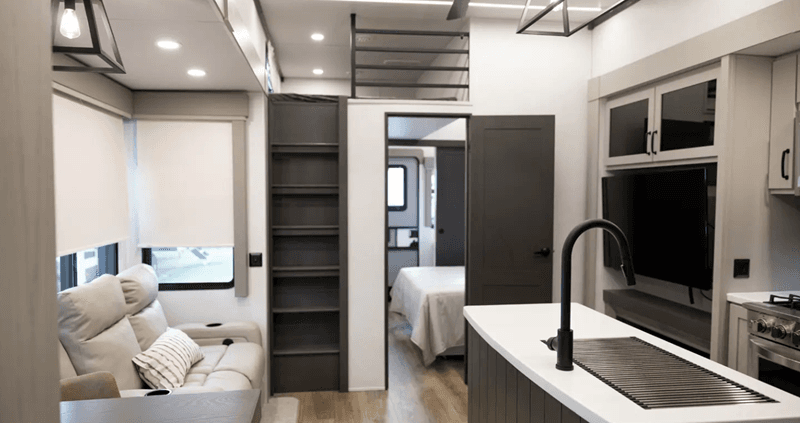 2025 Palomino 2025 Palomino Columbus - thumbnail 59