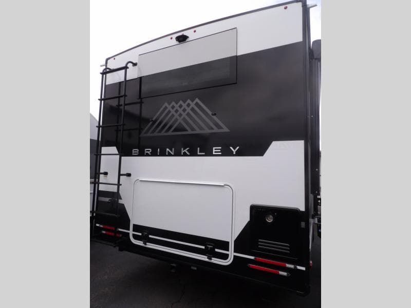 2026 Brinkley RV 2026 Brinkley RV Model IX - thumbnail 5