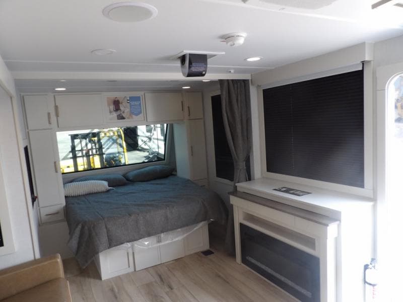 2026 Brinkley RV 2026 Brinkley RV Model IX - thumbnail 12