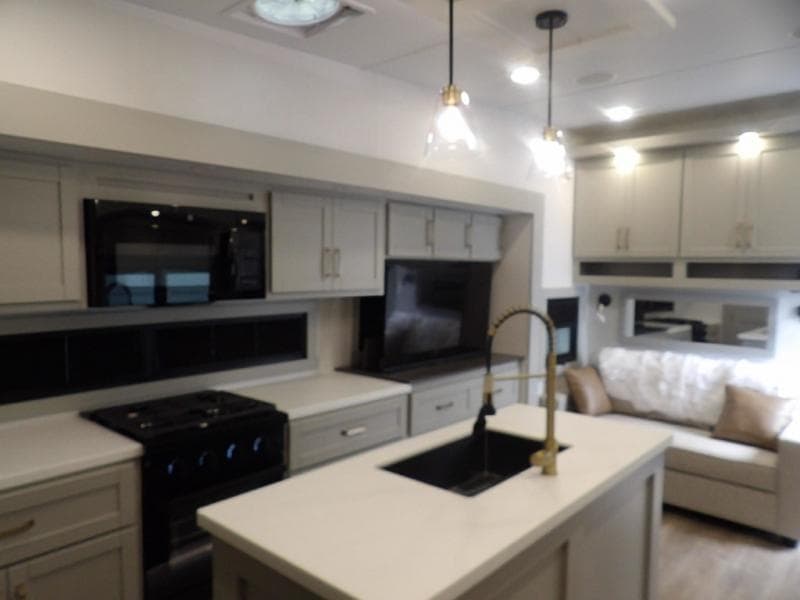 2026 Brinkley RV 2026 Brinkley RV Model Z Air - thumbnail 7