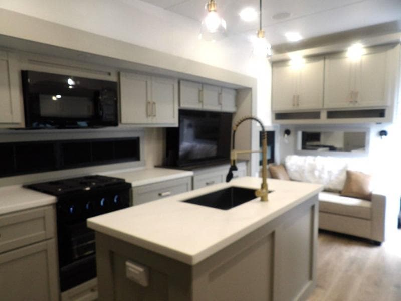 2026 Brinkley RV 2026 Brinkley RV Model Z - thumbnail 8