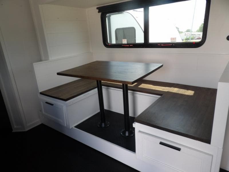 2024 Forest River 2024 Forest River Cherokee Wolf Pup Black Label - thumbnail 11