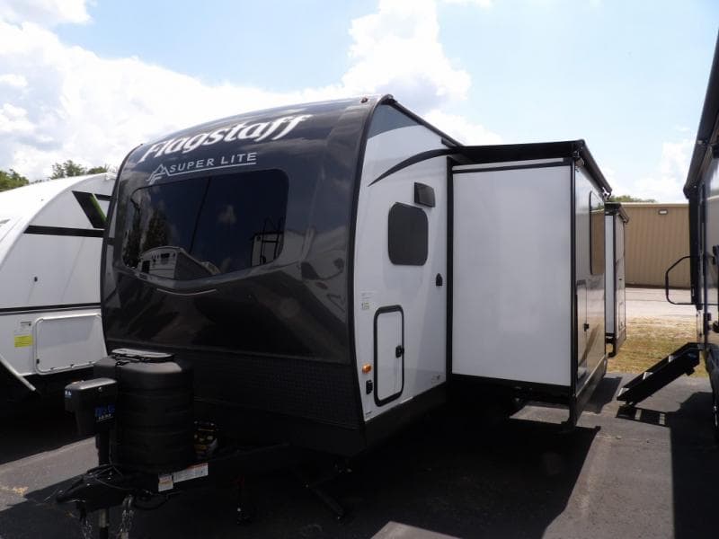 2025 Forest River 2025 Forest River Flagstaff Super Lite - thumbnail 2