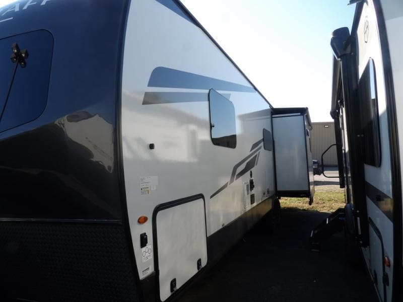 2026 Forest River 2026 Forest River Flagstaff Super Lite - thumbnail 2