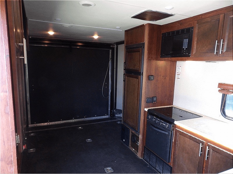 2017 Forest River 2017 Forest River Vengeance - thumbnail 9