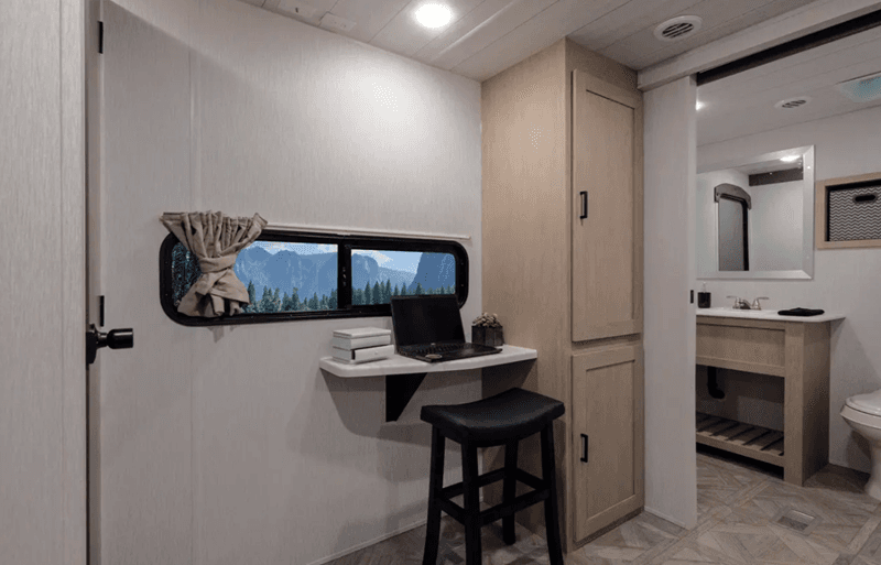 2025 Forest River 2025 Forest River Wildwood X-Lite - thumbnail 31