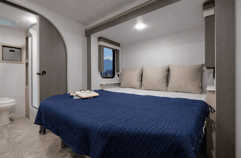 2025 Forest River 2025 Forest River Wildwood X-Lite - thumbnail 33