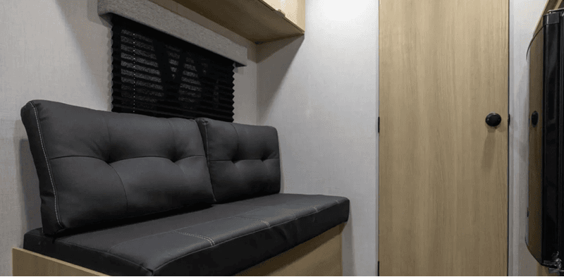 2025 Forest River 2025 Forest River Wildwood FSX - thumbnail 19