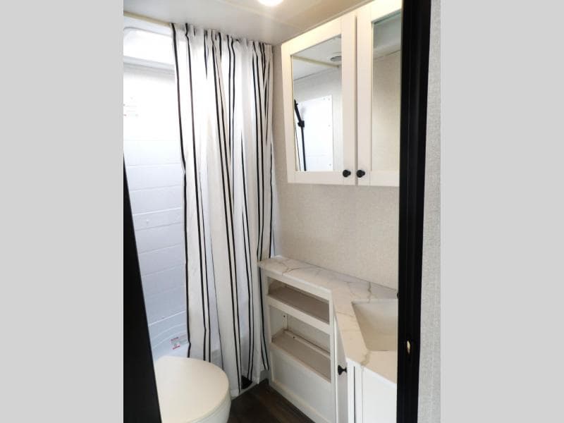 2026 Starcraft RV 2026 Starcraft RV Super Lite - thumbnail 9