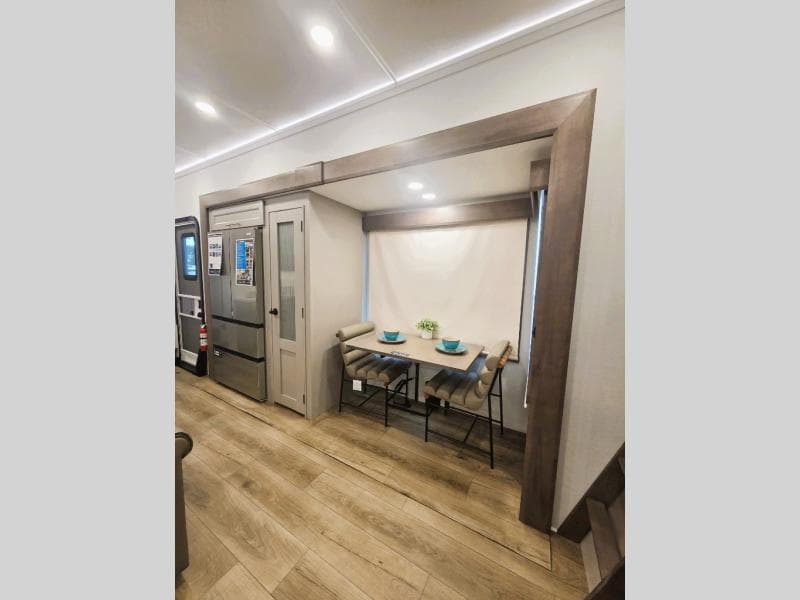 2026 Alliance RV 2026 Alliance RV Paradigm - thumbnail 8