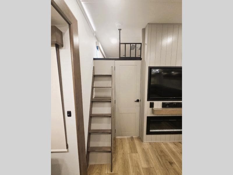 2026 Alliance RV 2026 Alliance RV Paradigm - thumbnail 14