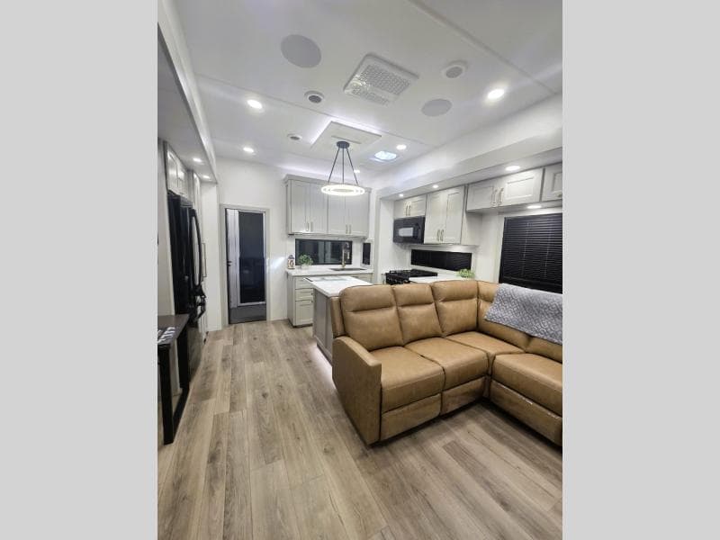 2026 Brinkley RV 2026 Brinkley RV Model G - thumbnail 6