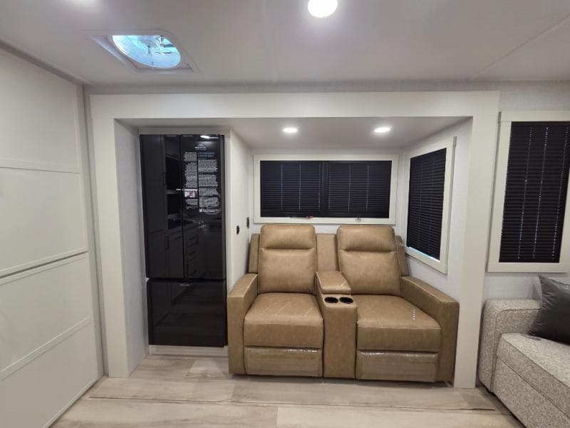 2026 Brinkley RV 2026 Brinkley RV Model IX - thumbnail 11