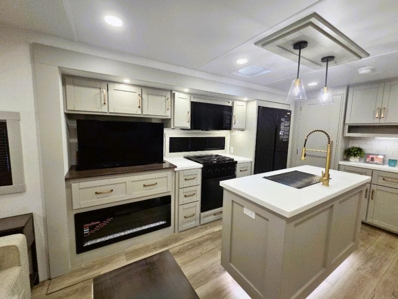 2026 Brinkley RV 2026 Brinkley RV Model Z - thumbnail 10