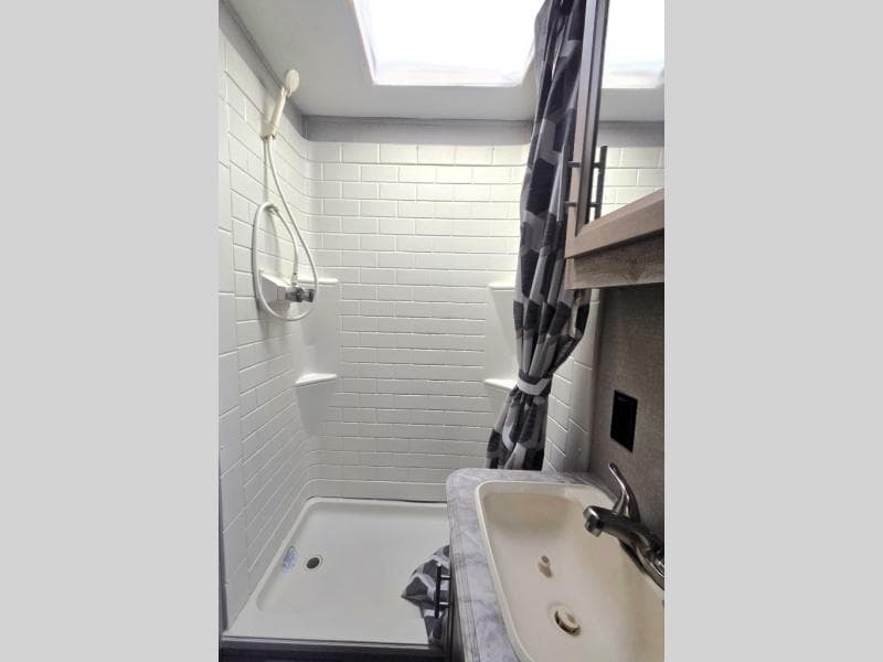 2022 Coachmen 2022 Coachmen Catalina - thumbnail 25