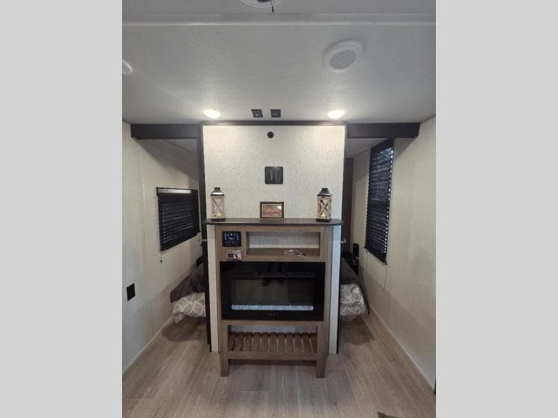 2026 Forest River 2026 Forest River Cherokee Grey Wolf - thumbnail 13