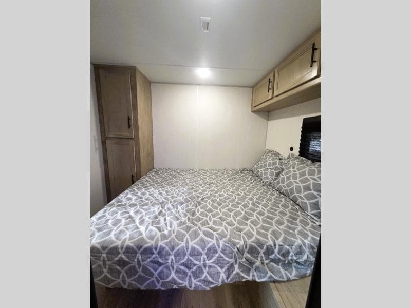 2026 Forest River 2026 Forest River Cherokee Grey Wolf - thumbnail 24