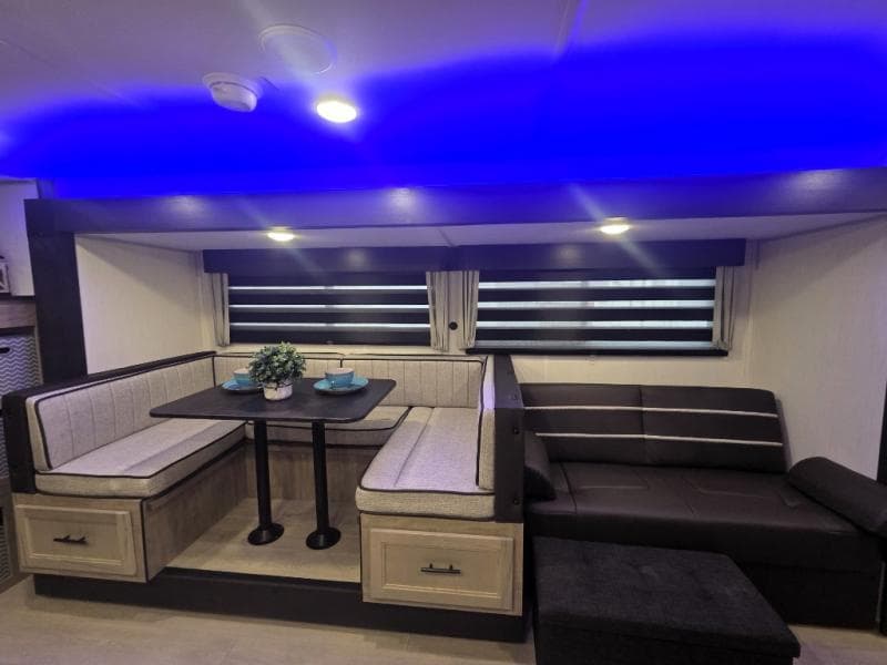 2026 Forest River 2026 Forest River Cherokee Grey Wolf - thumbnail 8