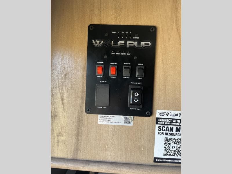 2025 Forest River 2025 Forest River Cherokee Wolf PUP Limited - thumbnail 13