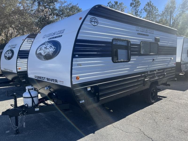 2025 Forest River 2025 Forest River Cherokee Wolf Pup - thumbnail 3