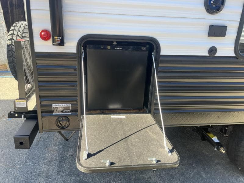 2025 Forest River 2025 Forest River Cherokee Wolf Pup - thumbnail 7