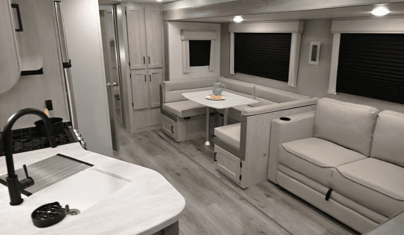 2026 Coachmen 2026 Coachmen Catalina Legacy Edition - thumbnail 37