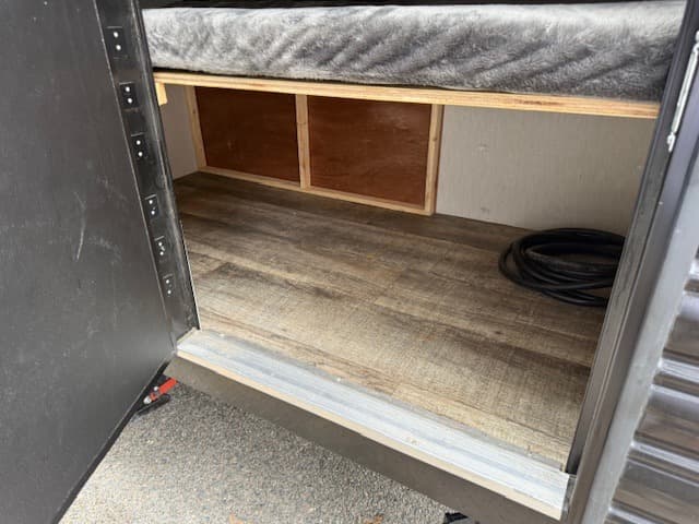 2024 Forest River 2024 Forest River Cherokee Wolf Pup - thumbnail 5