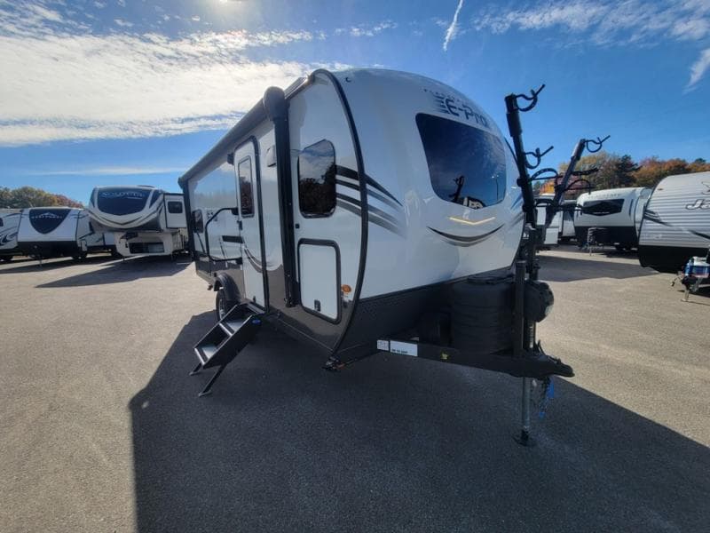 2024 Flagstaff E-Pro 20FKS