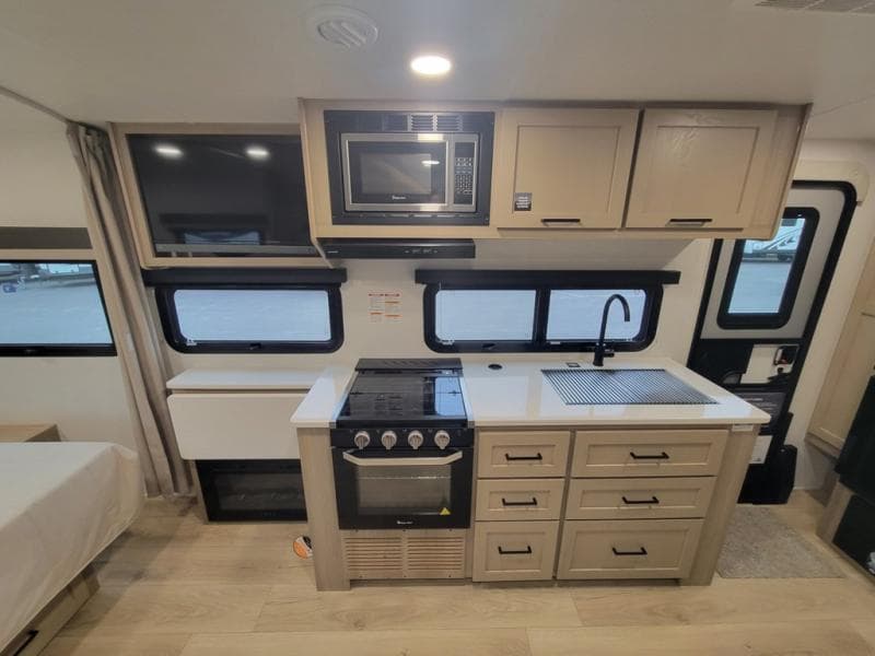 2026 Forest River 2026 Forest River Flagstaff Micro Lite - thumbnail 8