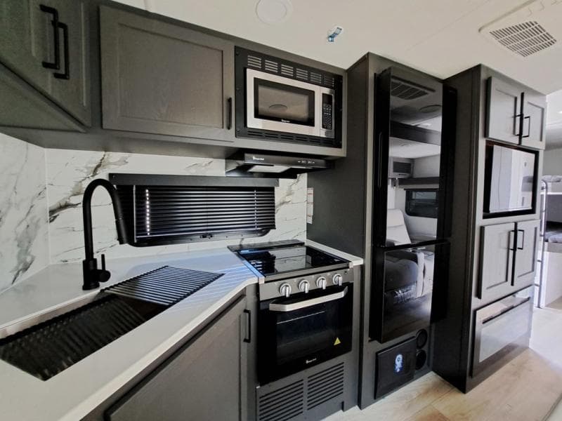 2026 Forest River 2026 Forest River Flagstaff Super Lite - thumbnail 9