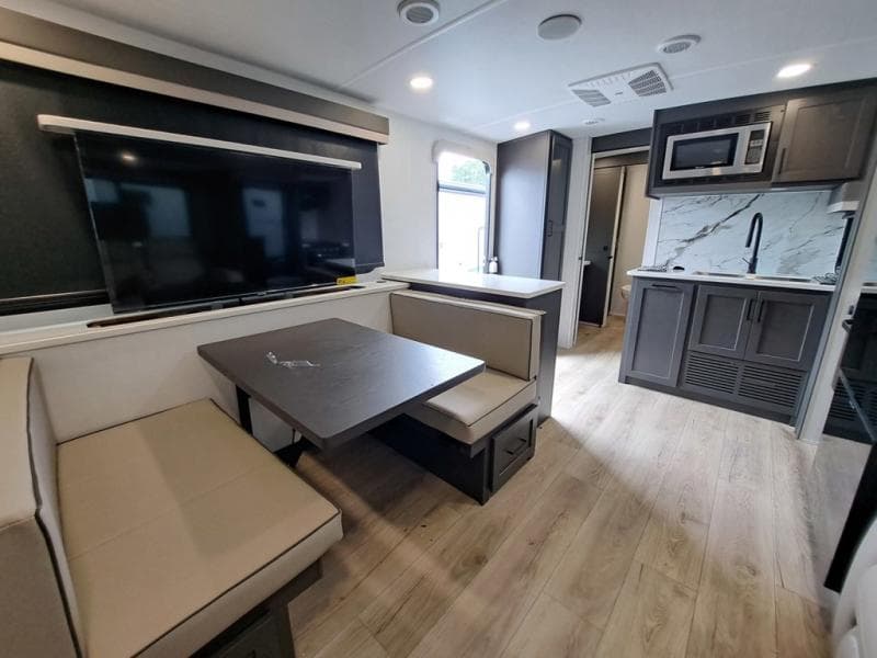 2026 Forest River 2026 Forest River Flagstaff Super Lite - thumbnail 9