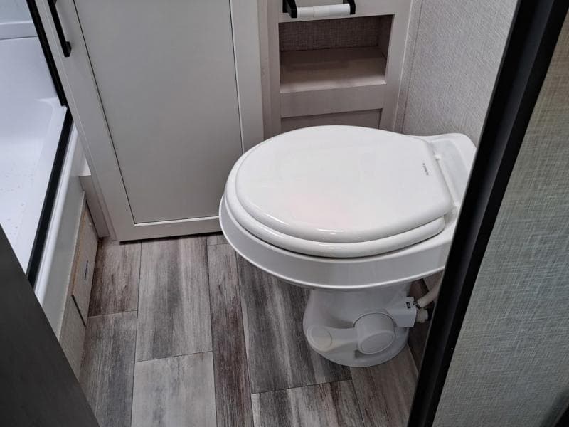 2025 Jayco 2025 Jayco Jay Feather - thumbnail 32