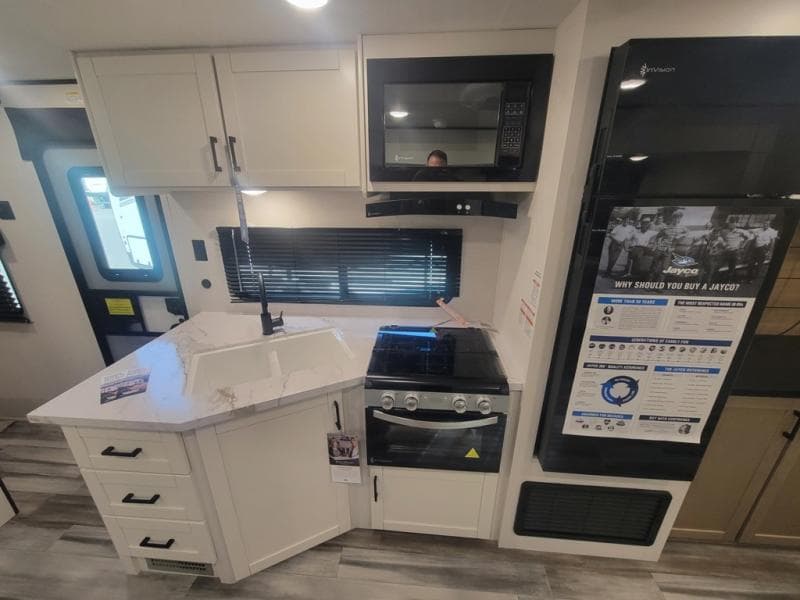 2026 Jayco 2026 Jayco Jay Flight SLX - thumbnail 14