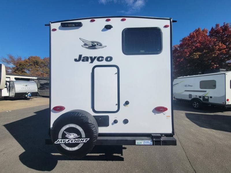 2026 Jayco 2026 Jayco Jay Flight SLX - thumbnail 11