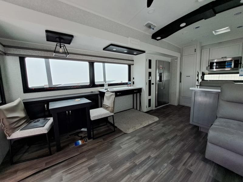 2025 Jayco 2025 Jayco North Point - thumbnail 13