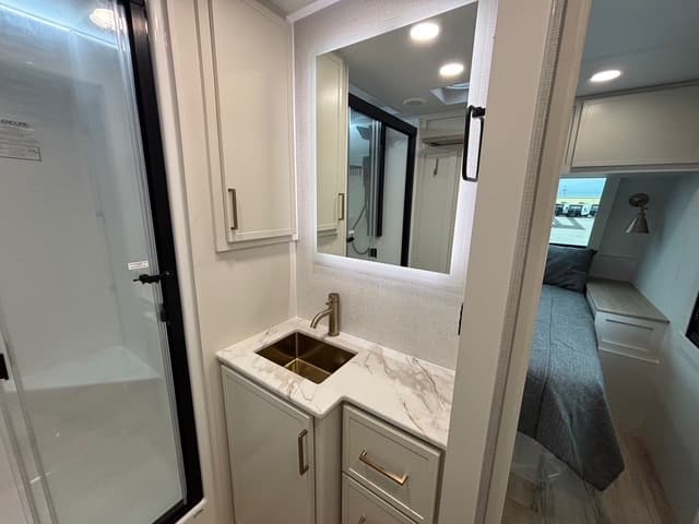 2026 Brinkley RV 2026 Brinkley RV Model IX - thumbnail 15